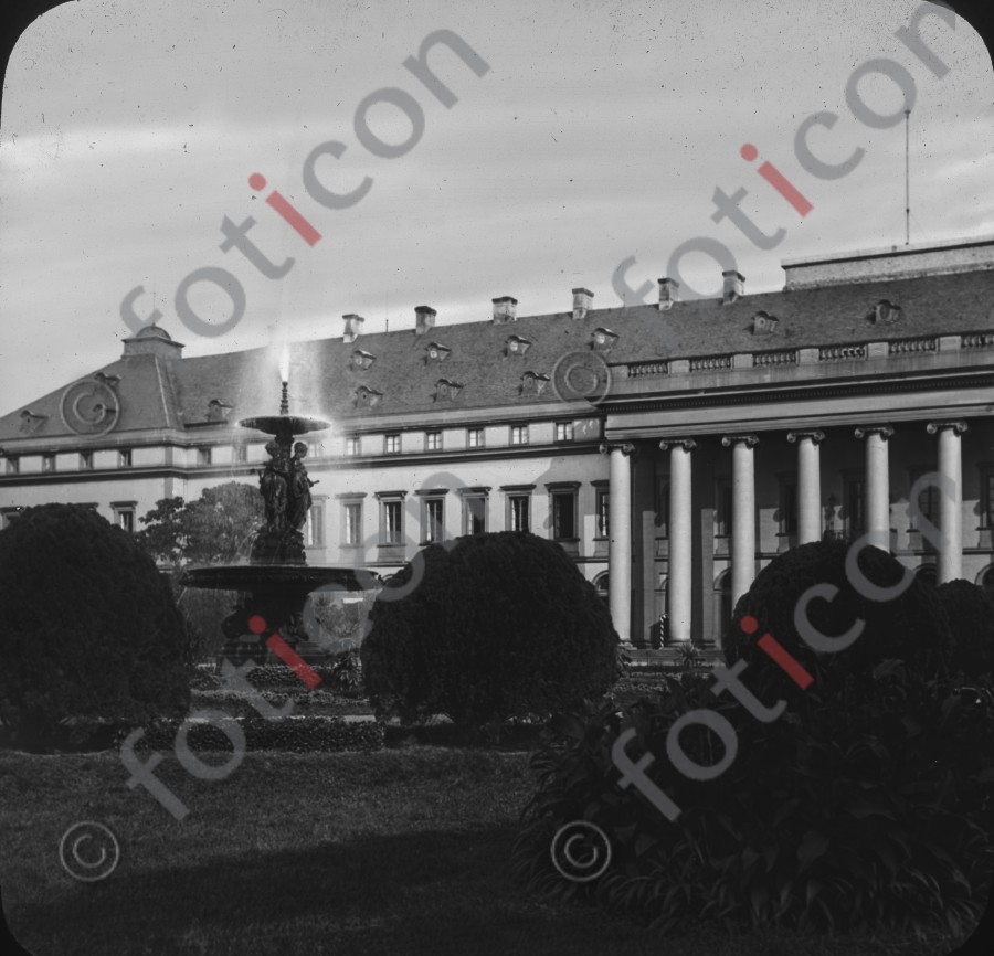 Kurfürstliches Schloss in Koblenz | Electoral Palace in Koblenz - Foto simon-195-005-sw.jpg | foticon.de - Bilddatenbank für Motive aus Geschichte und Kultur